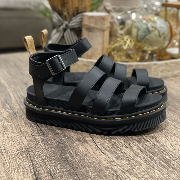 🆕 Dr. Martens Women's Vegan Leather Blaire Sandal Black - Picture 2 of 16